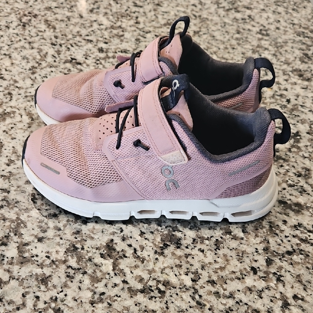 On Running Kids' Pink Athletic Shoes